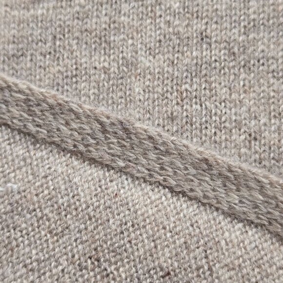 NWOT Cashmere Knit Oblong Scarf Taupe Tan Grey - Picture 2 of 8